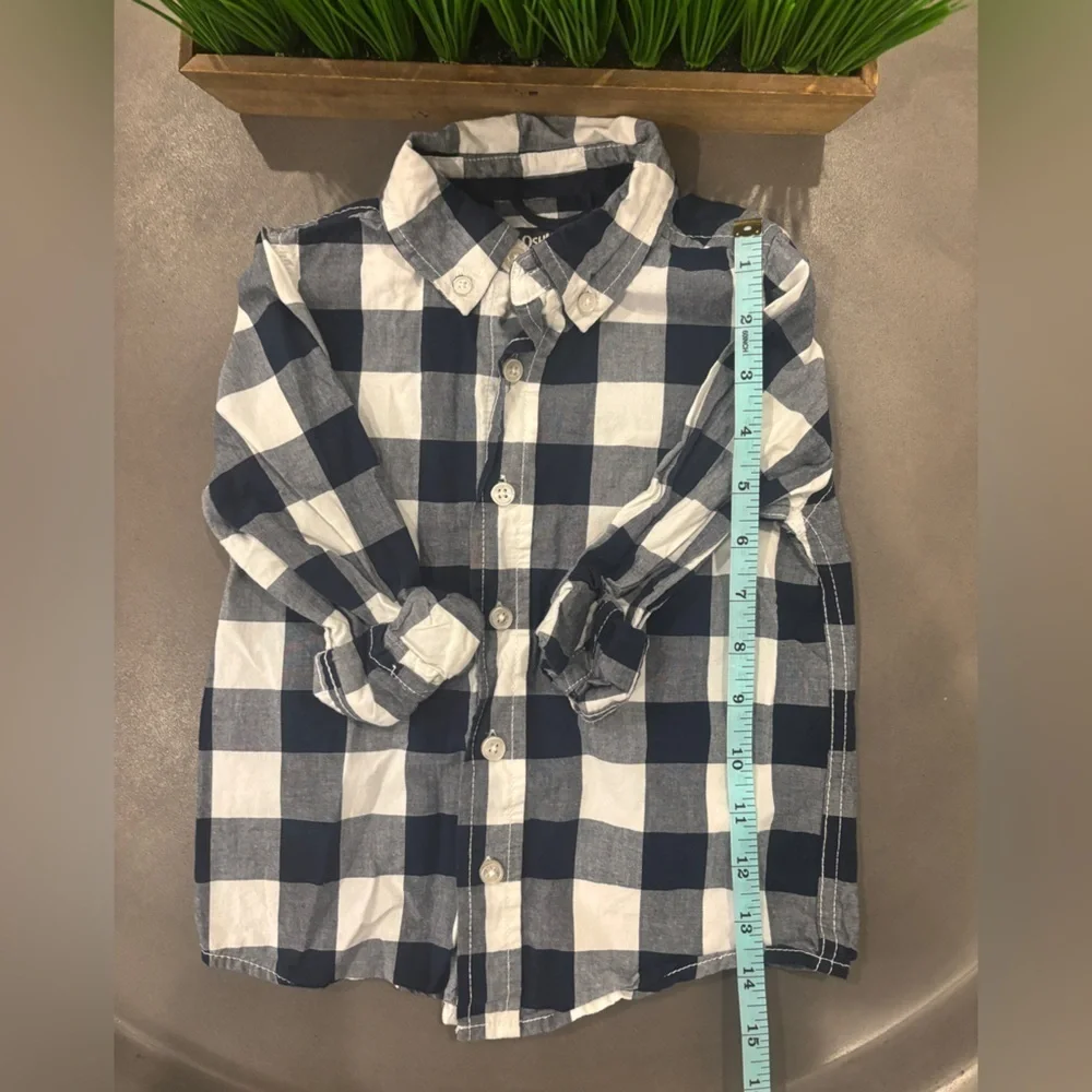 Oshkosh B’gosh Boys Size 4T Blue/White Plaid Button Down